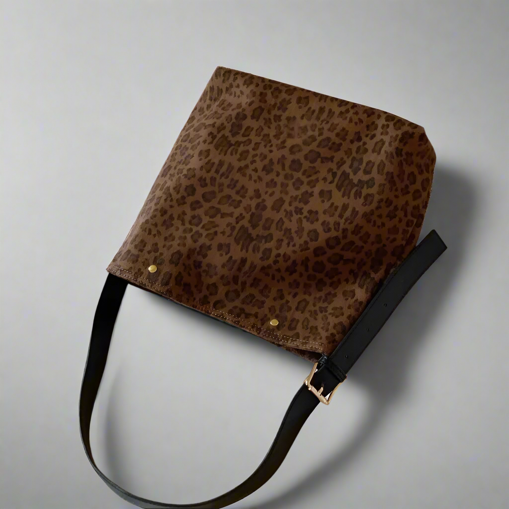 Women's Pu Leather Leopard Vintage Style Square Magnetic Buckle Shoulder Bag