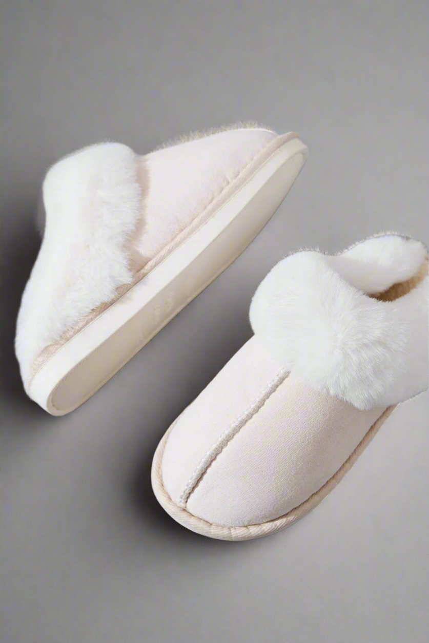 Faux Fur Round Toe Slippers