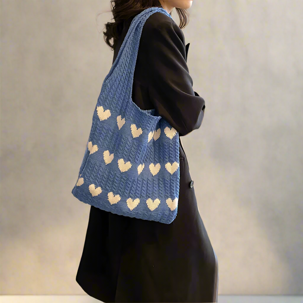 Women’s Crochet Tote Bag With Hearts