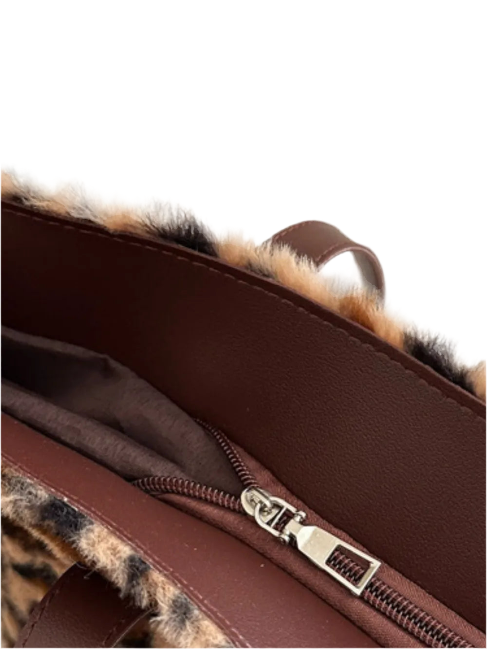 Elegant Leopard Fluff Tote Bag