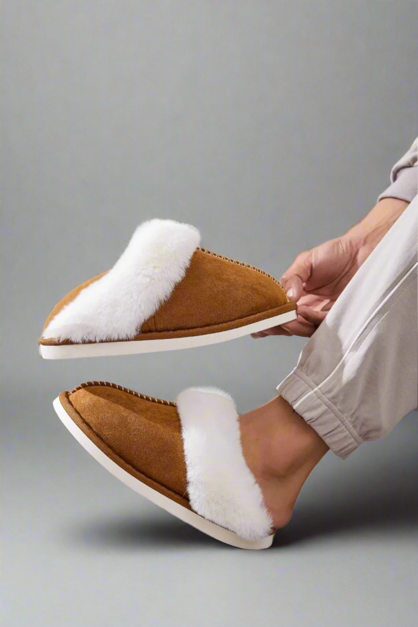 Faux Fur Round Toe Slippers