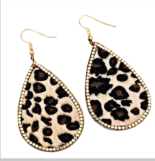 Stylish Leopard Teardrop Earrings